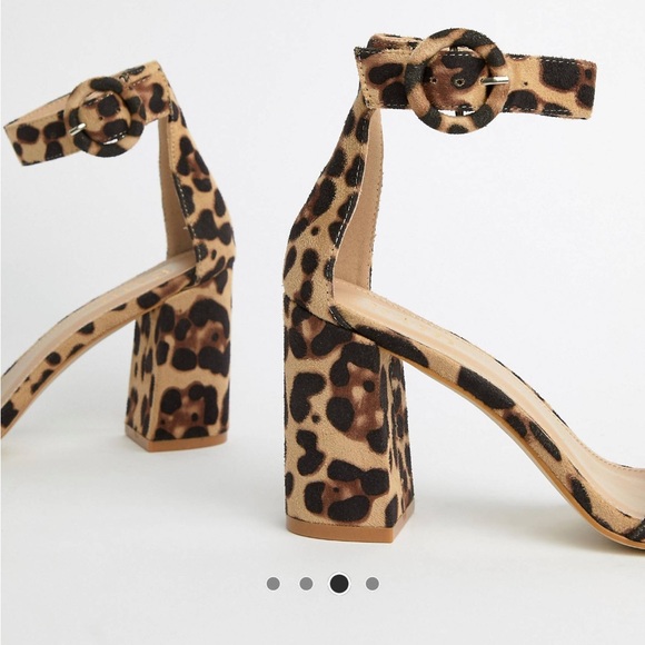 Cheetah heels - Picture 2 of 4